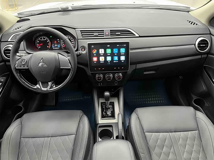 Photo 2 - Mitsubishi ASX