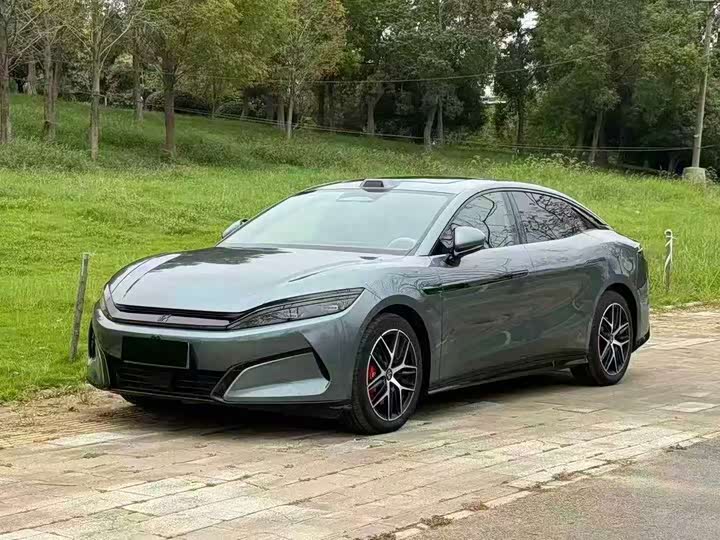 Фото 1 - BYD Han L