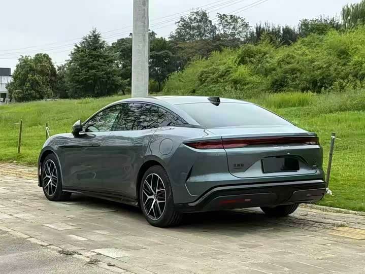 Фото 7 - BYD Han L