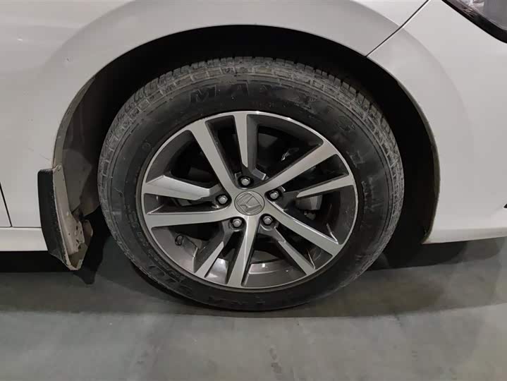 Фото 6 - Honda Civic