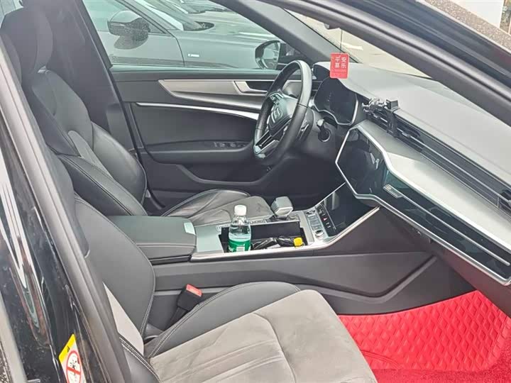 Фото 3 - Audi A6L