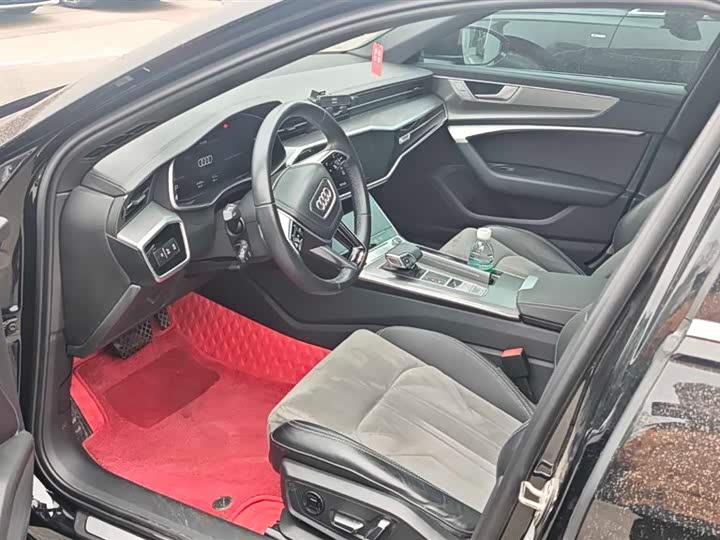 Фото 6 - Audi A6L