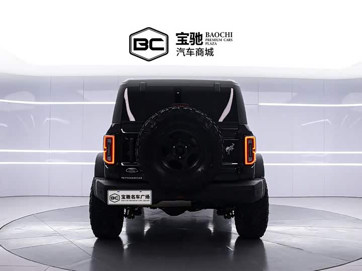 Фото 4 - Ford Bronco