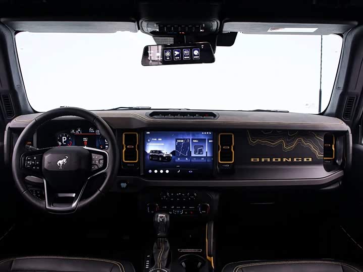 Фото 5 - Ford Bronco