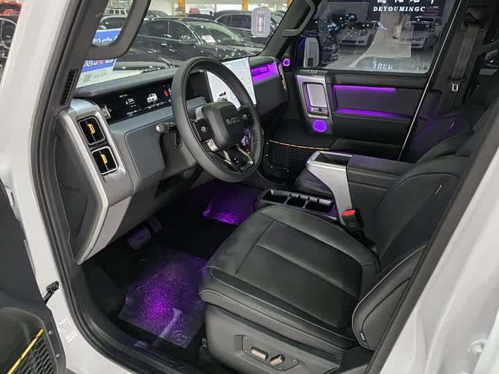 Фото 6 - Chery iCar V23