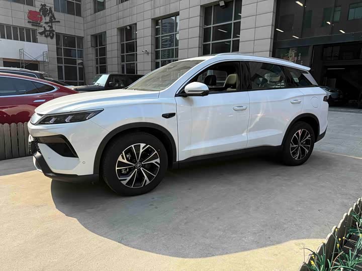 Фото 3 - BYD Song Pro Hybrid