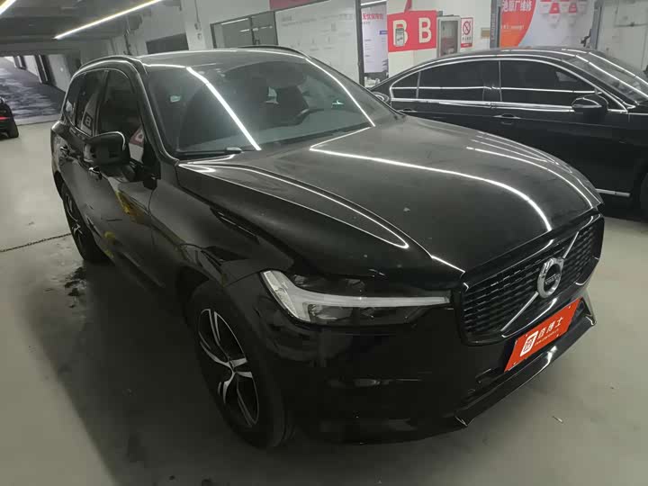 Фото 2 - Volvo XC60