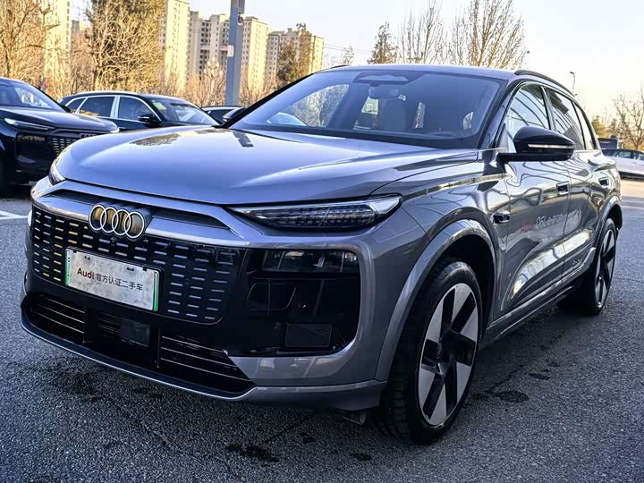 Фото 1 - Audi Q6L e-tron