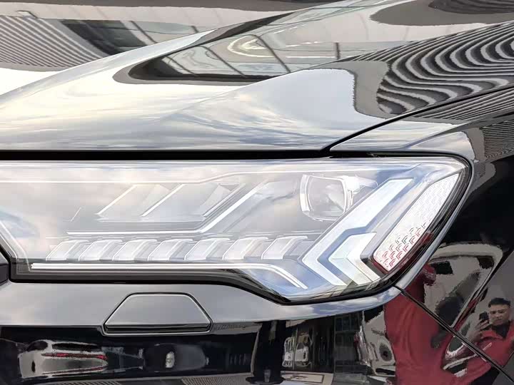 Фото 7 - Audi Q7