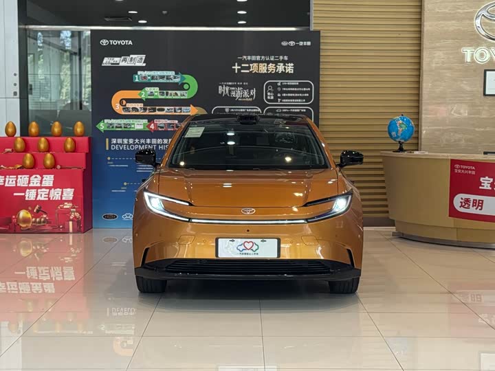 Фото 3 - Toyota bZ5