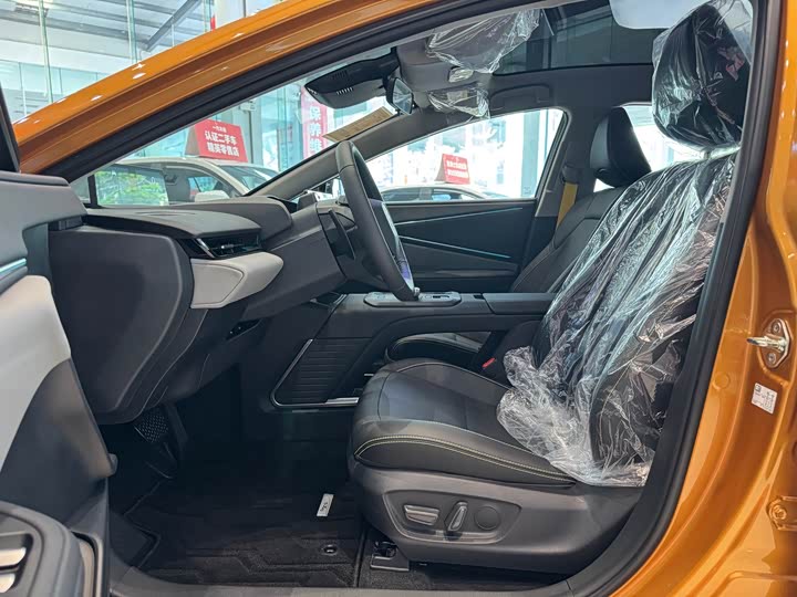 Фото 9 - Toyota bZ5