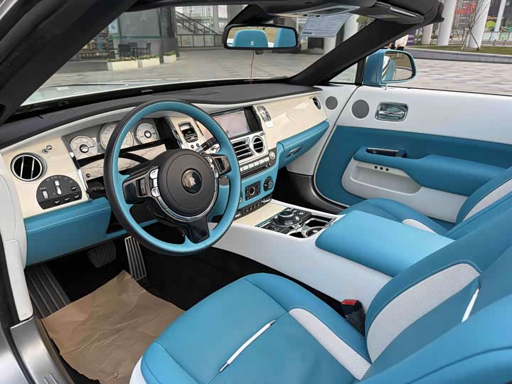 Фото 7 - Rolls-Royce Dawn