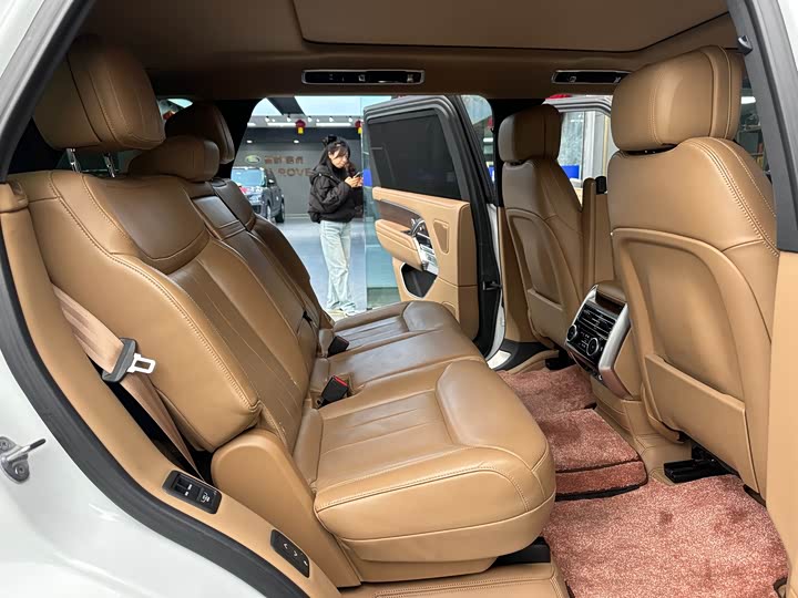 Фото 9 - Land Rover Range Rover