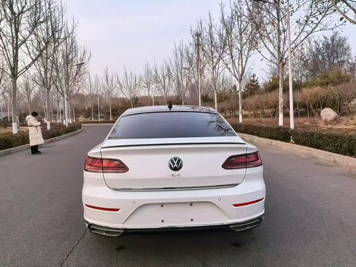Фото 8 - Volkswagen CC