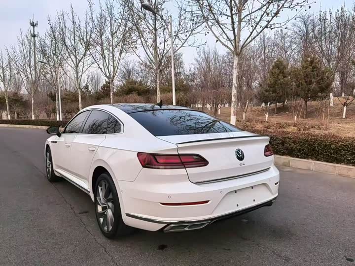 Фото 9 - Volkswagen CC