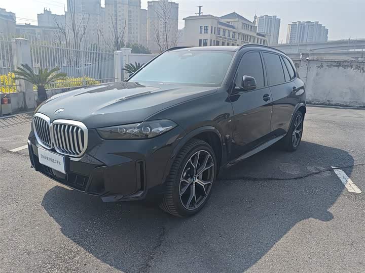 Фото 1 - BMW X5