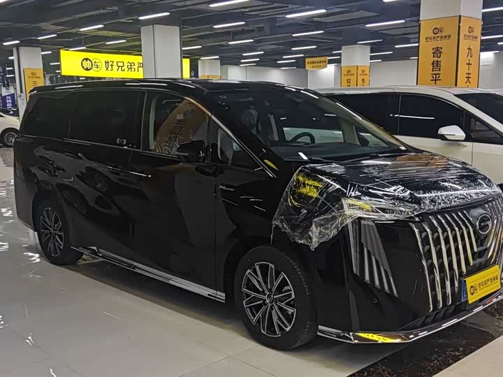 Фото 3 - GAC Trumpchi M8