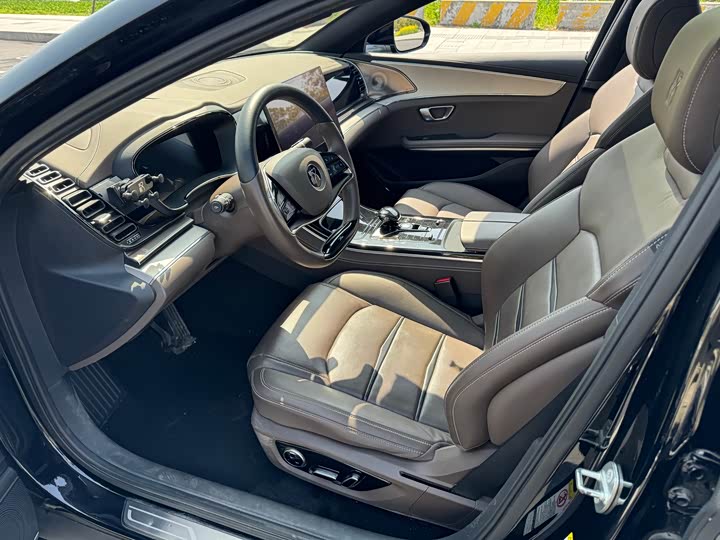 Фото 8 - BYD Han