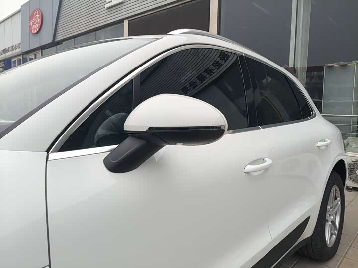 Фото 5 - Porsche Macan