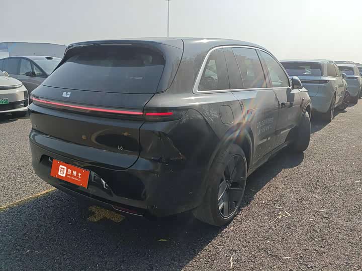 Фото 2 - LiXiang L6