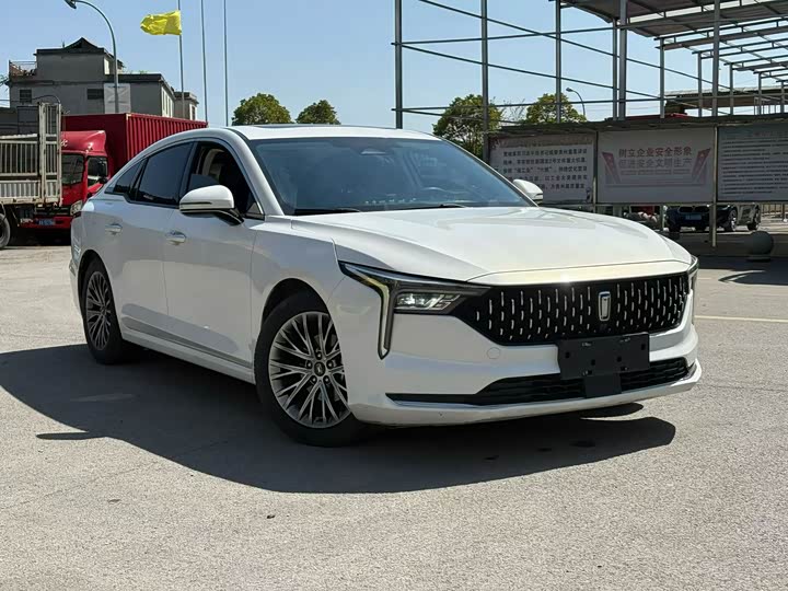 Фото 3 - Bestune B70