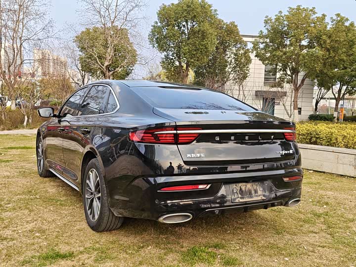 Фото 5 - Geely Preface