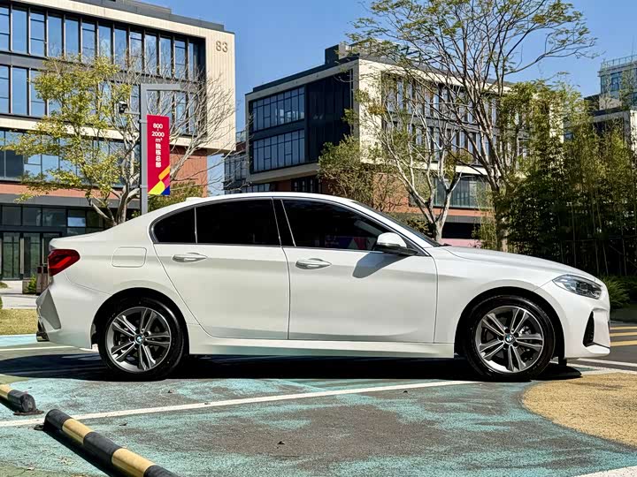 Фото 6 - BMW 1 Series