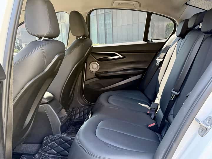 Фото 7 - BMW 1 Series