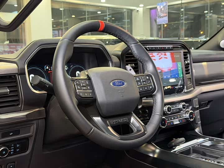 Фото 5 - Ford F-150 Raptor