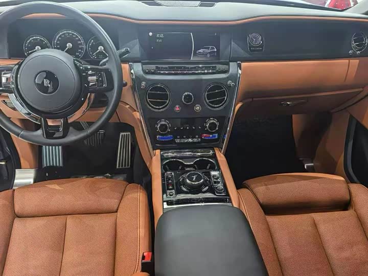 Photo 3 - Rolls-Royce Cullinan