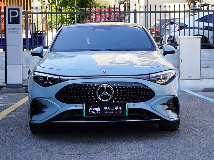 Photo 2 - Mercedes-Benz CLA-Class EV