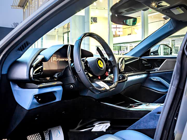 Ferrari Purosangue 2023 2023款 6.5L V12