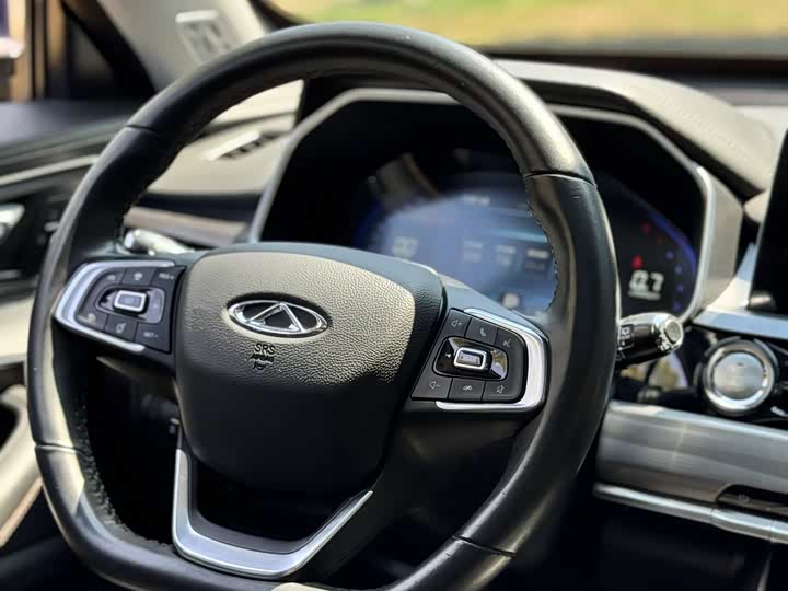 Фото 8 - Chery Tiggo 8