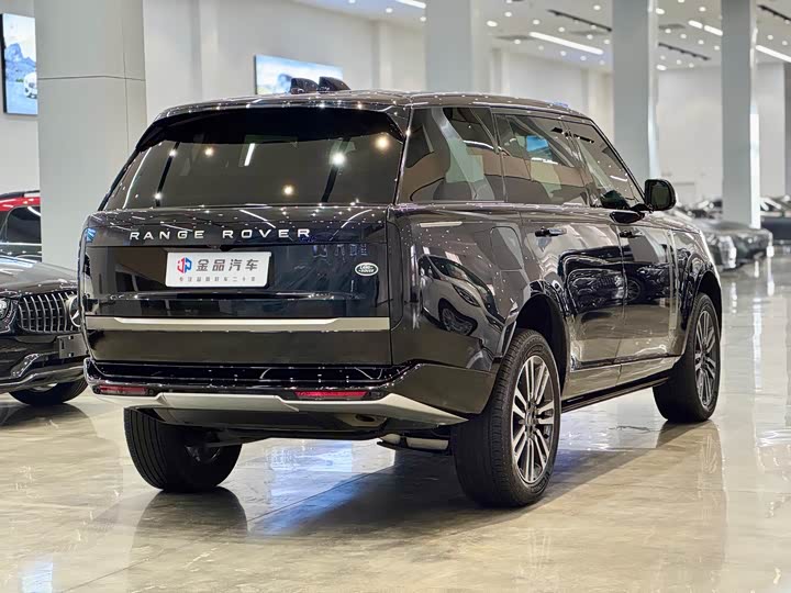 Photo 6 - Land Rover Range Rover