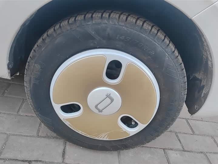 Фото 6 - Bestune Pony