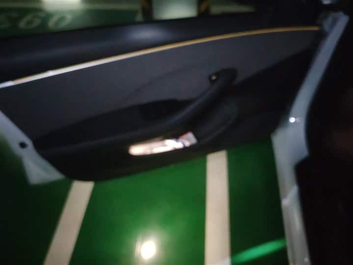 Фото 7 - Tesla Model 3