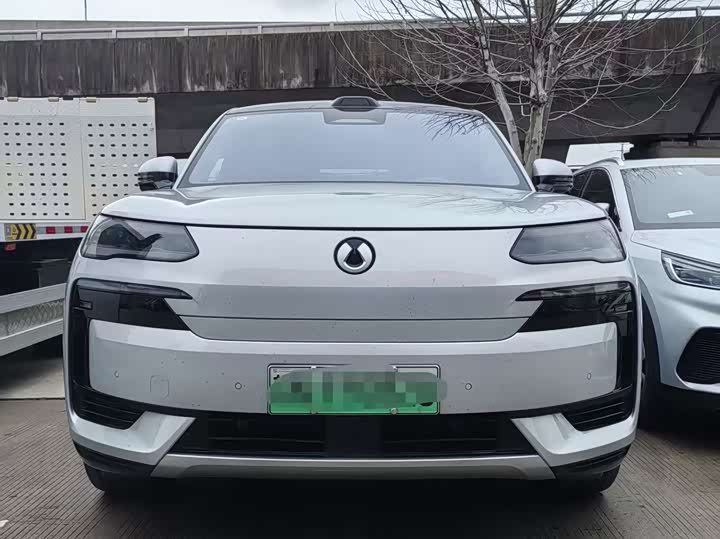 Фото 2 - Denza N9