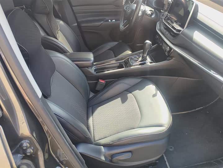 Фото 8 - Jeep Compass