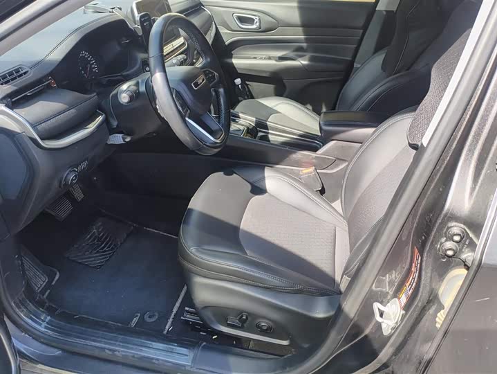 Фото 9 - Jeep Compass