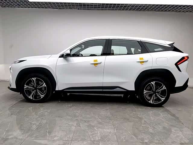 Photo 4 - Geely Galaxy L7