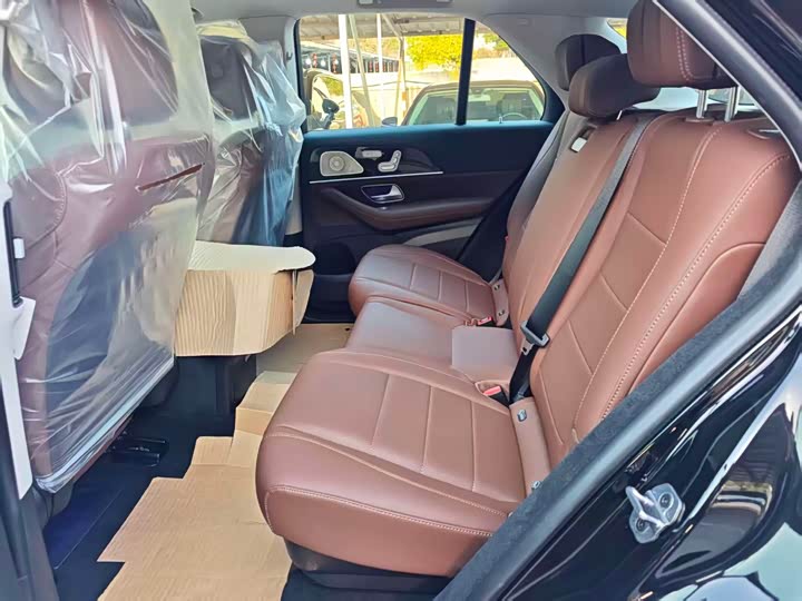 Фото 4 - Mercedes-Benz GLE-Class