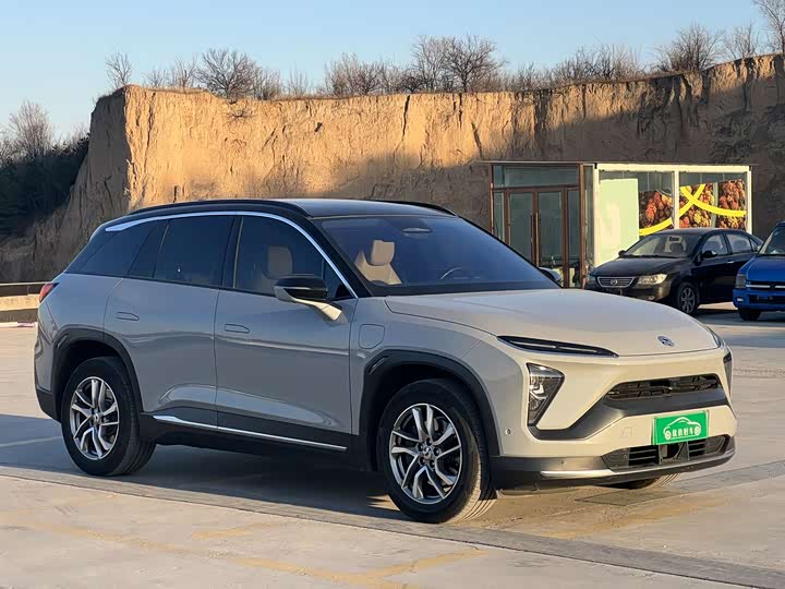 Фото 3 - Nio ES6