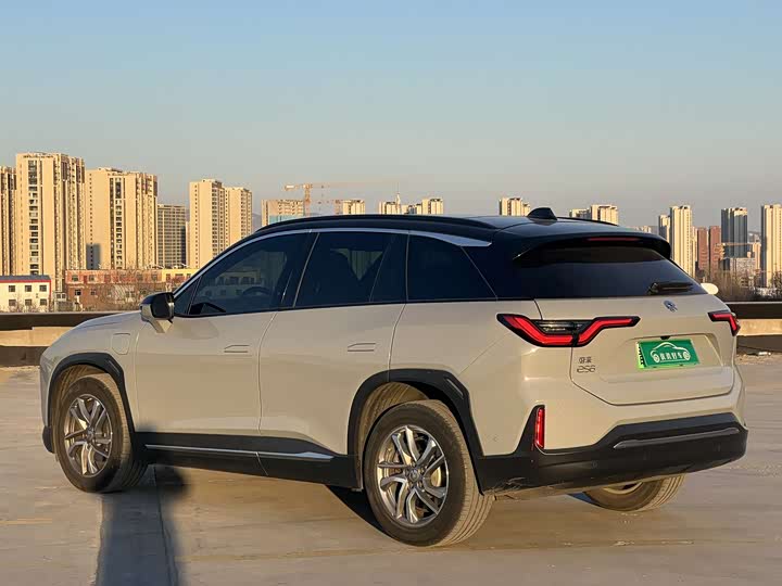 Фото 9 - Nio ES6