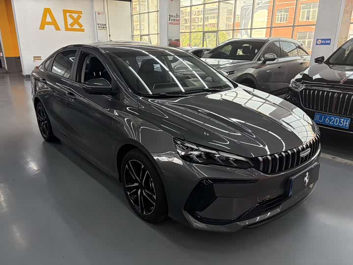 Фото 3 - Geely Binrui