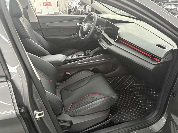 Фото 4 - Geely Binrui