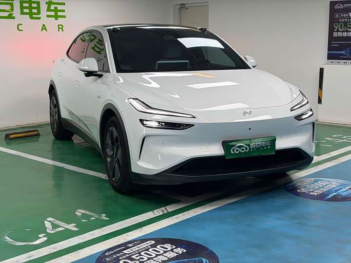 Фото 3 - Nio Onvo L60