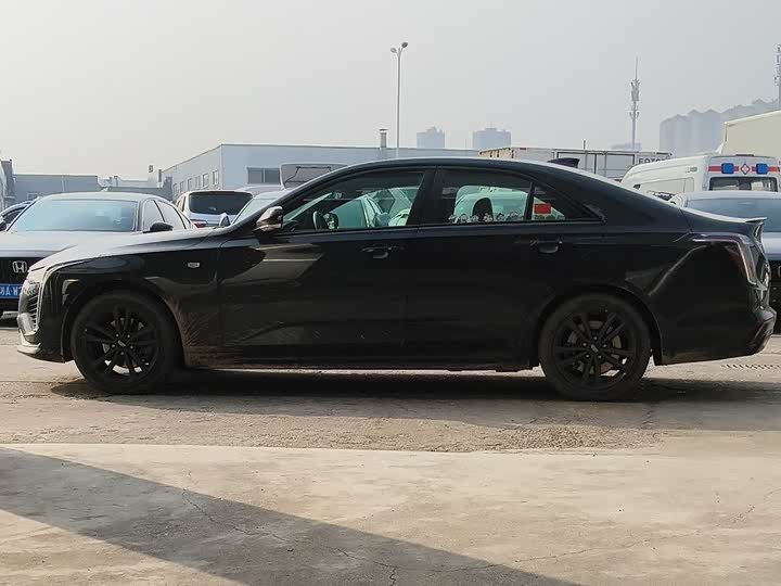 Фото 3 - Cadillac CT4