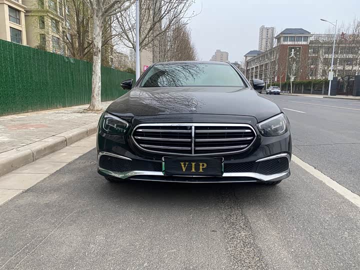 Фото 2 - Mercedes-Benz E-Class Hybrid