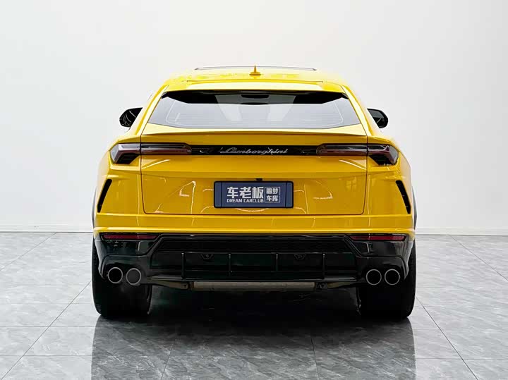 Фото 5 - Lamborghini Urus