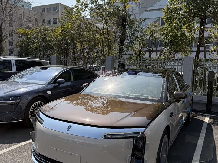 Фото 1 - Maextro S800